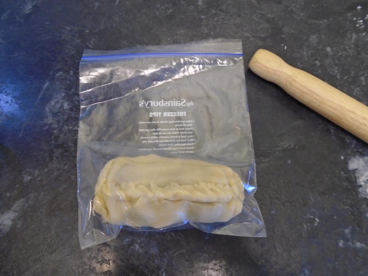 At this point you can put the whole pasty in a freezer bag and freeze until needed